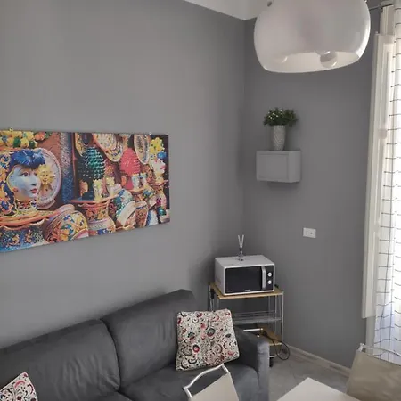 A Due Passi Dal Porto Apartman