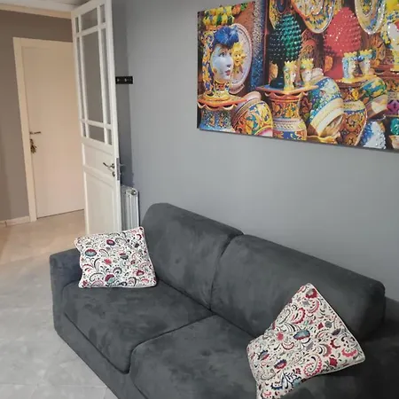 A Due Passi Dal Porto Apartman Palermo